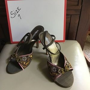 Unlisted Heeled Sandals Oriental Influence Size 7